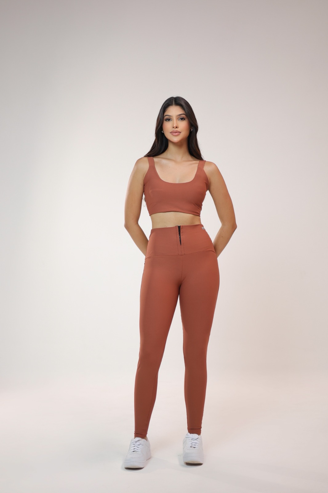 Calça C09 - U 38 ao 44